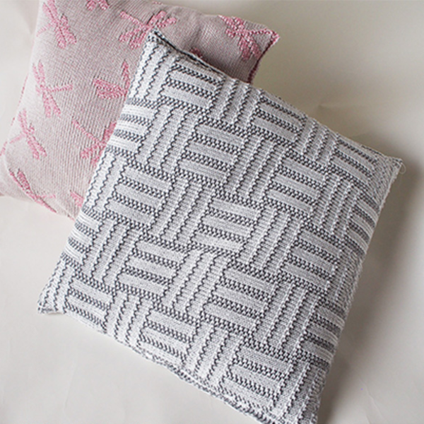 三崩しクッションカバー